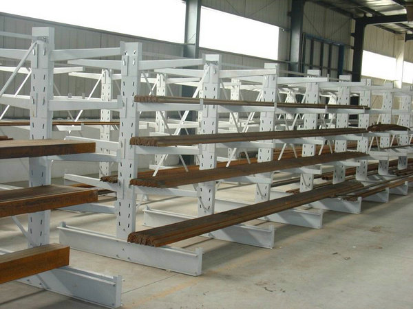Cantilever storage shelves